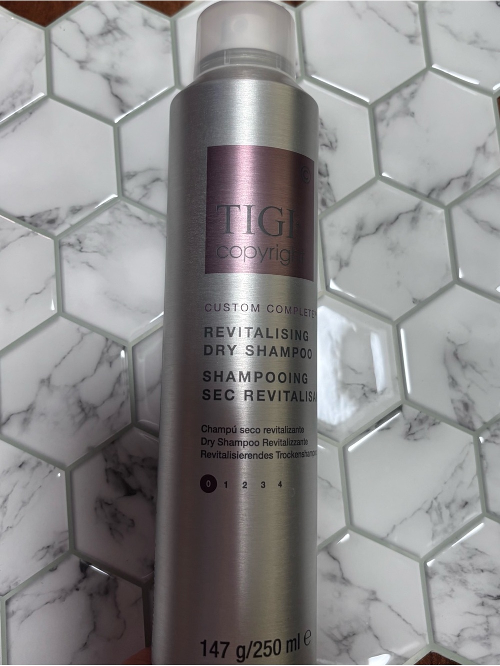 TIGI Revitalising Dry Shampoo – Silver with Rose Label